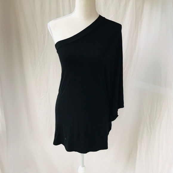 One shoulder top - Picture 1 of 4